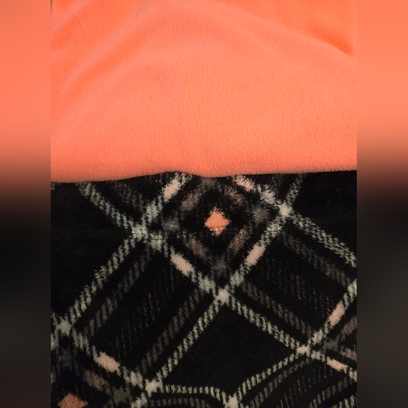 Fleece Pajama Bundle, Size XL & L - Picture 4 of 8